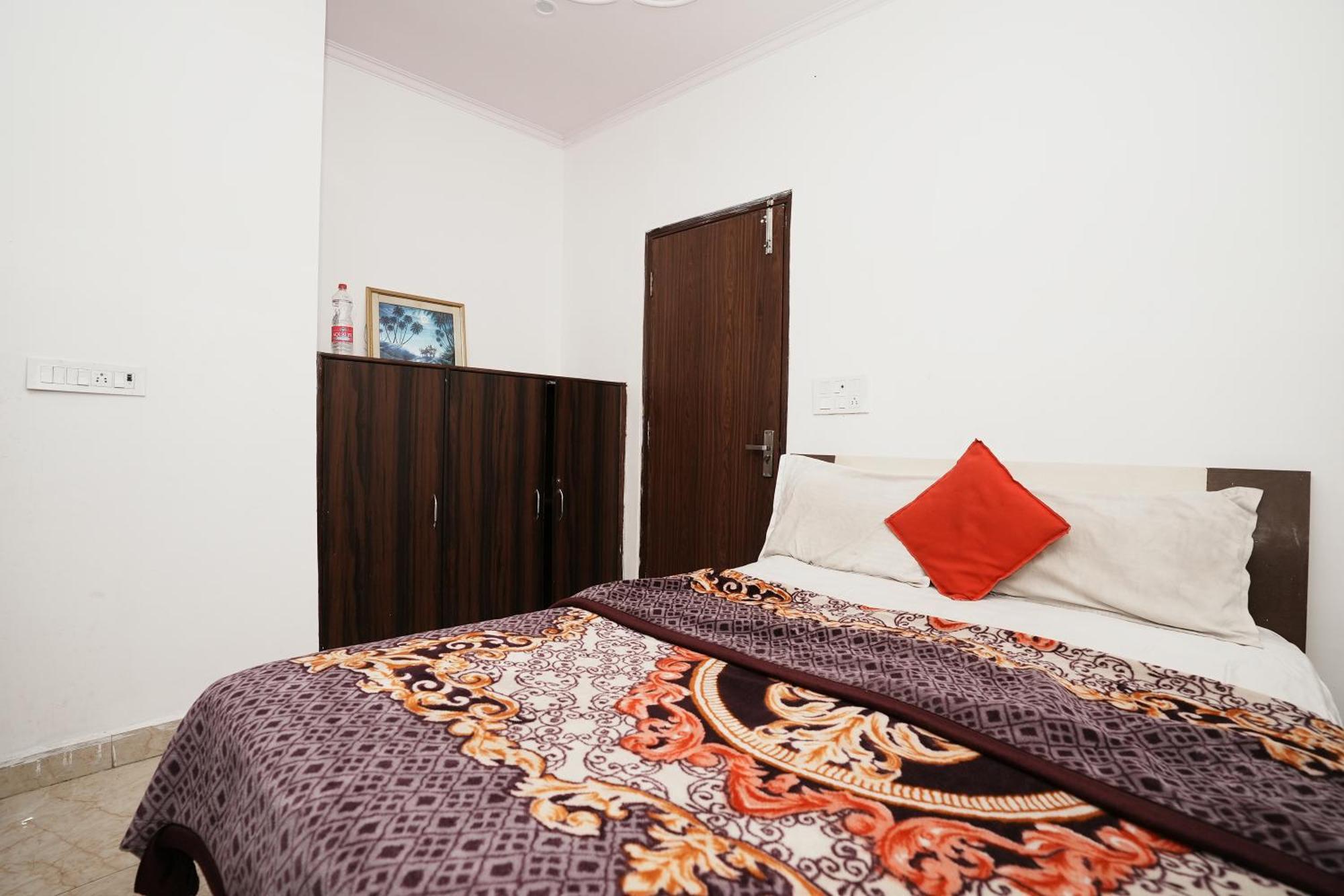 Hotel Sunrise Moon New Delhi Extérieur photo