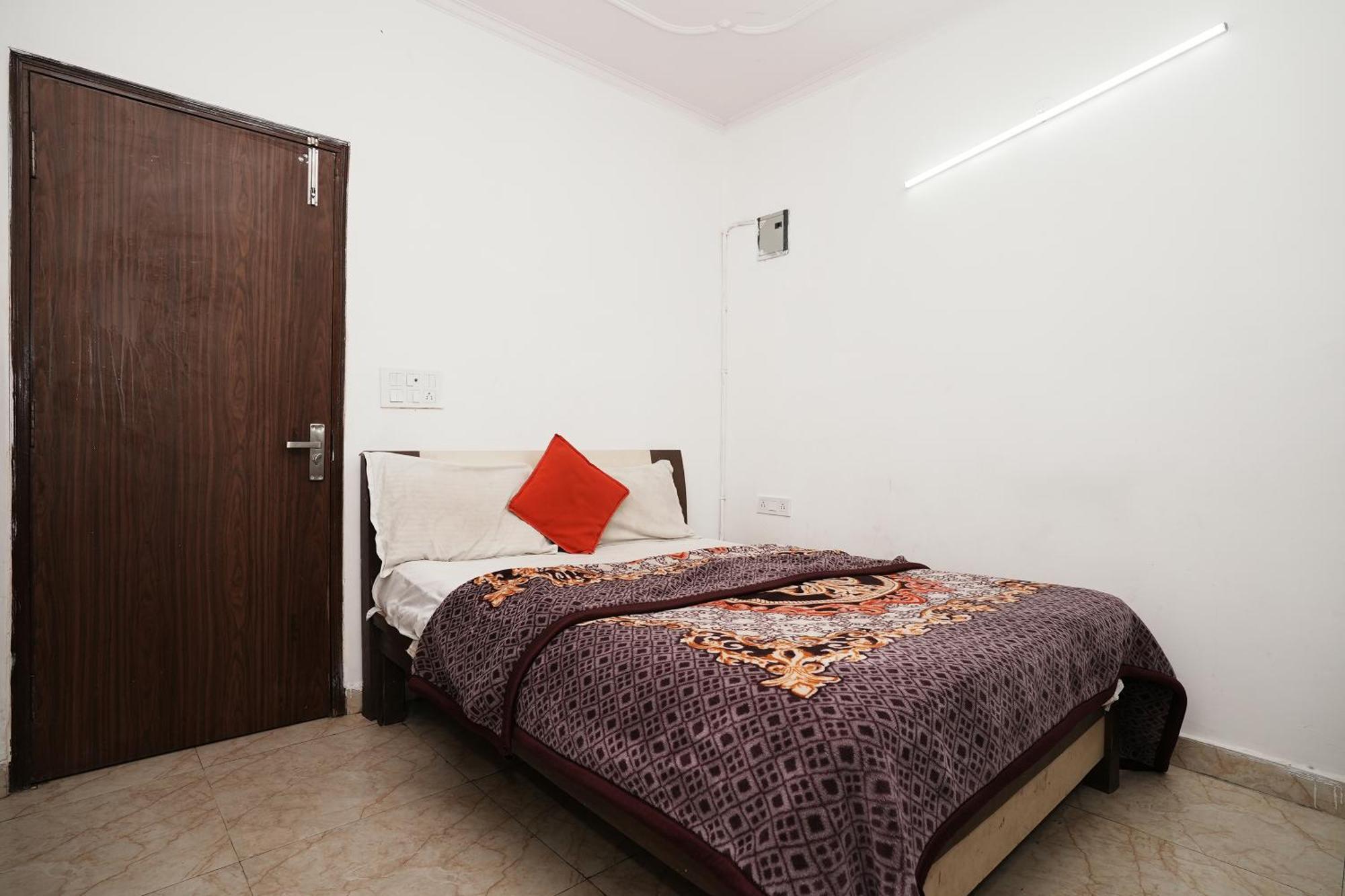 Hotel Sunrise Moon New Delhi Extérieur photo