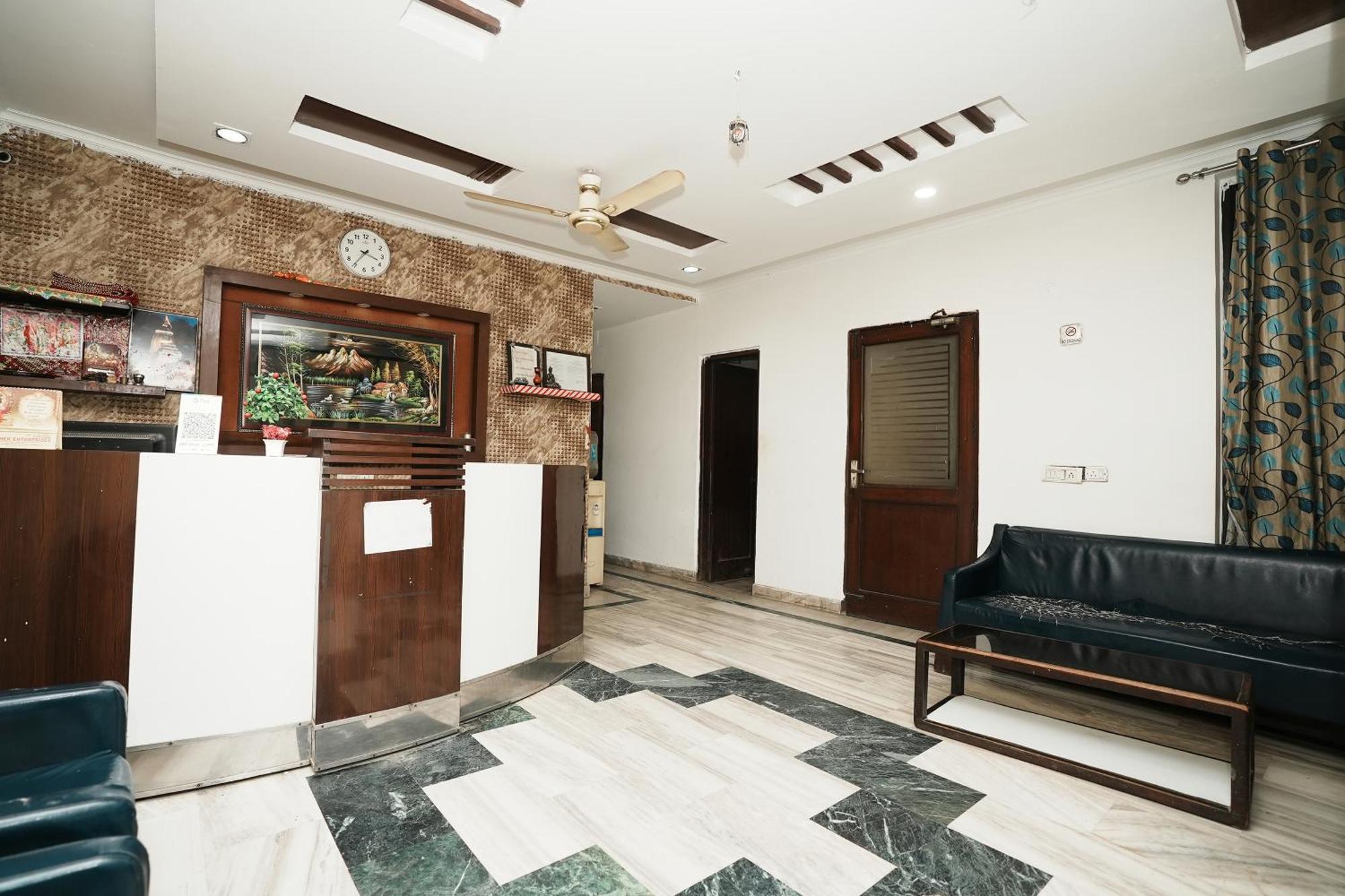 Hotel Sunrise Moon New Delhi Extérieur photo